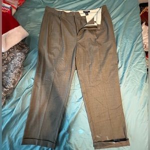 Big Tan Roundtree Dress pants M